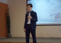 Мне кажется порою, что солдаты…